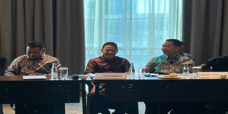 Pj Bupati Kampar Hadiri Rapat Umum Pemegang Saham Tahunan (RUPS-T) PT. BSP