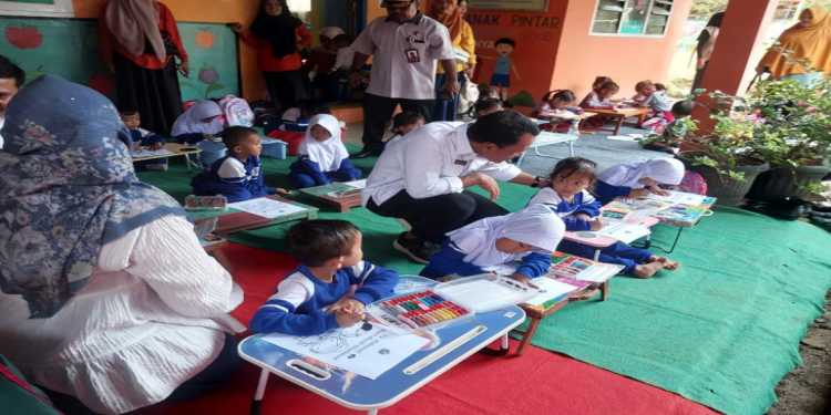 Peringati Hari Anak Nasional Tahun 2025, GOW Kab. Kampar Adakan Lomba Mewarnai