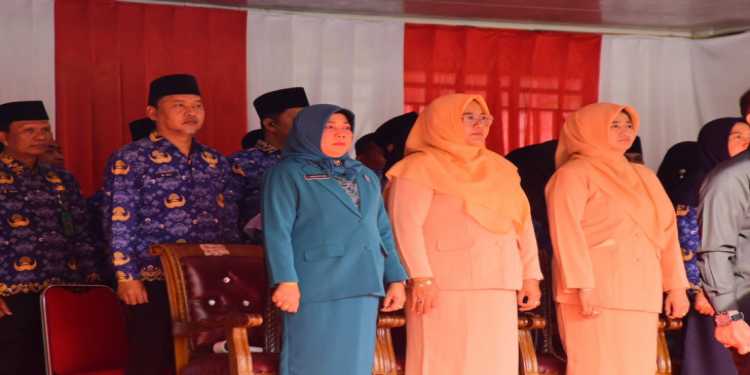 Ketua TP PKK Kabupaten Kampar Hadiri Upacara Peringatan Hari Kesaktian Pancasila Tahun 2025