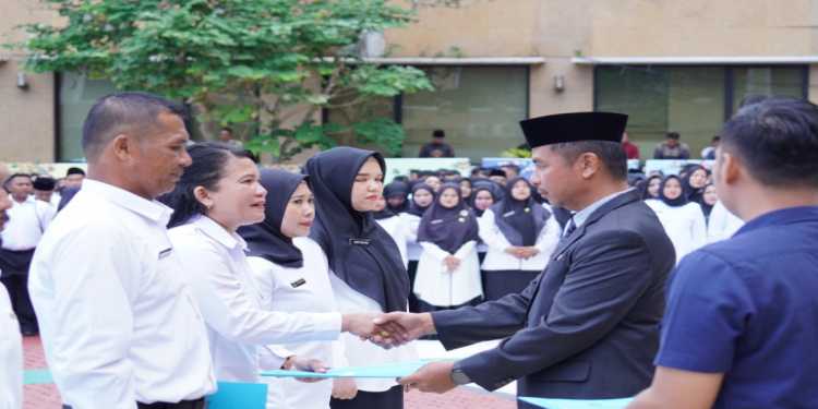 Sebanyak 2.868 CPNS dan P3K Resmi Di Lantik, Bupati Kampar H. Ahmad Yuzar Berpesan Bekerjalah Tulus