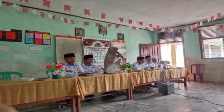 Dr. Mardiana, SHI., MH Pimpin Tim Safari Maulid KUA Kecamatan Kampa Ke UPT SDN 011 Pulau Rambai