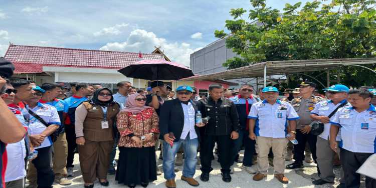 Bupati Wakil Bupati KamTerima Aksi Damai dari Aliansi Federasi Serikat Pekerja Pertanian,Perkebunan