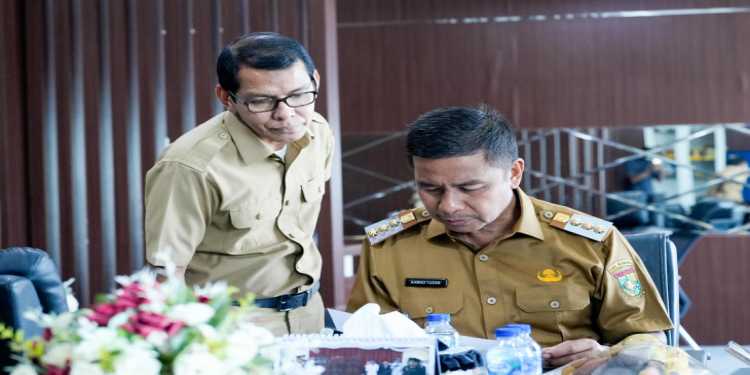 Bupati Kampar Pimpin Langsung Rapat TAPD Bahas Rekofusing Anggaran utk Prioritas Pembangunan,