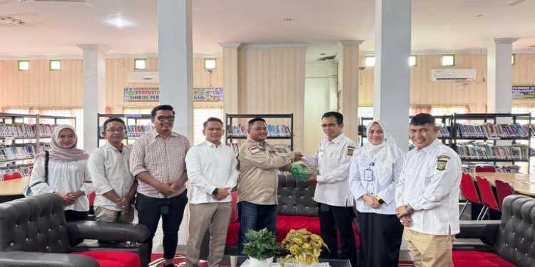 Bangun Literasi Politik, Bawaslu Kampar Audiensi Bersama Dispersip