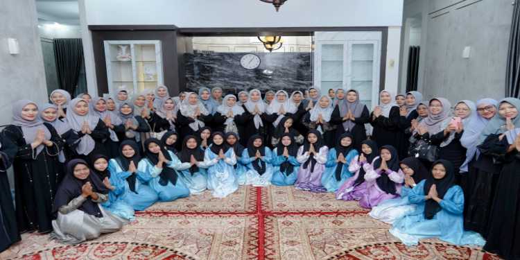 Dharma Wanita Persatuan Kabupaten Kampar Gelar Buka Bersama Anak Asuh Panti Asuhan Kasih Ibu