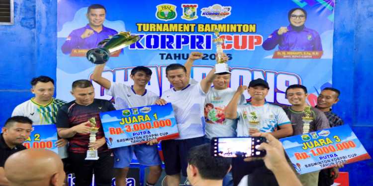 Tak Terkalahkan, Pasangan Ahmad Yuzar/Wahyu Juara Turnamen Badminton Korpri Cup 2026