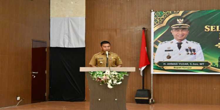 Bupati Kampar Apresiasi Masyarakat Panutan, 29 Warga Berangkat Umrah