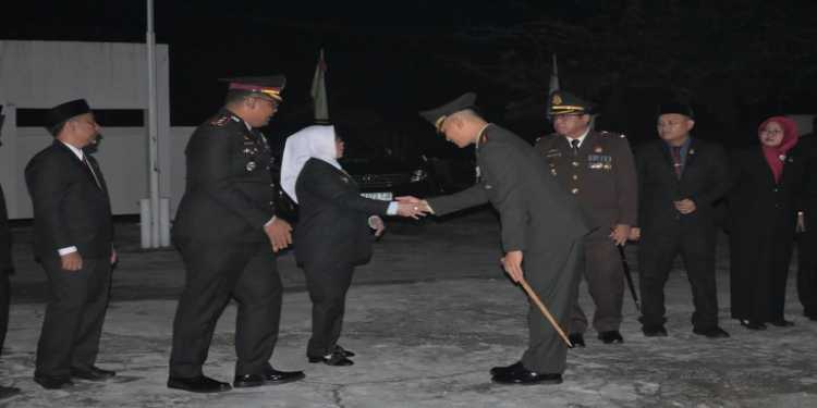 Berlangsung Khidmat, Wakil Bupati Kampar Ikuti Apel Kehormatan dan Renungan Suci