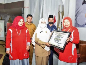 Jadilah Guru Yang Menggugah dan Mengubah, 700 Guru PAUD Se Kabupaten Kampar ikut Seminar Nasional