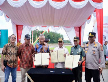 Tanam Perdana Padi Metode IPAD-BO, Pj Bupati Kampar Langsung MoU dengan KTNA Riau dan Kodim 0313/KPR