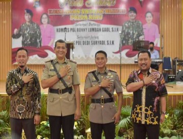 Bupati Kampar Hadiri Pisah Sambut Dansat Brimob Polda Riau