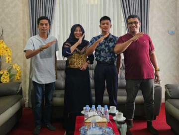 drg. Yusi Firdaus,MM Lepas Atlet Panjat Tebing Kab. Kampar Menuju Pelatnas