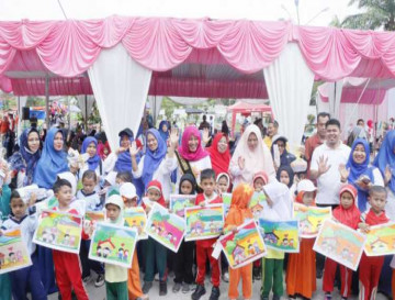 drg. Yusi Firdaus MM Gelar SEMARAK PAUD Di Kab. Kampar