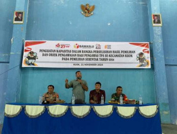Tingkatkan Kapasitas Pengawas Pemilu Serentak 2024 ,  Pengawas TPS Se-Kecamatan Kuok ikuti Bimtek