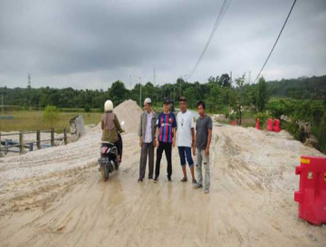 Jembatan Embung Sungai Sonsang Menuju Kantor Bupati Kampar Sudah Di Perbaiki