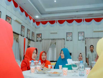 Pj. Ketua TP PKK Kab. Kampar Terima Kunjungan Silahturahmi Dari Hj. Eva Yuliana Jefri