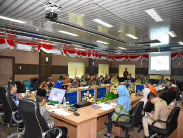 Pimpin Langsung Rapat Realisasi dan Evaluasi, Pj Bupati Kampar Himbau Fokus Pada Kegiatan