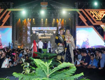 Pj Bupati Kampar Hadiri Gebyar BBI, BBWI Dan Lancang Kuning Carnival