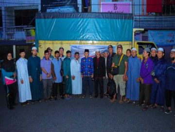 Peduli Bencana, IKLA Antarkan Langsung Bantuan Masyarakat Kampar untuk Korban Bencana Sumbar