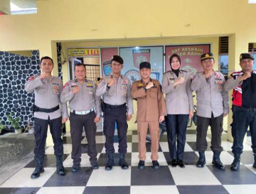 Tingkatkan Sinergitas dan Silaturrahmi, Pj Bupati Kampar Hambali Lakukan Kunjungan ke Polsek Kampar
