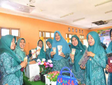 Mantapkan Peran PKK, Ketua TP PKK Kabupaten Kampar Lakukan Monitoring Dan Evaluasi Program PKK