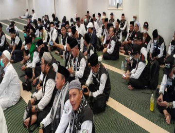 Matangkan persiapan Armuzna,Petugas Kloter 5 BTH mengikuti Rapat bersama Wakil Menteri Agama RI