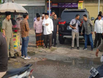 Pj. Bupati Kampar : “Insya Allah Sebelun Idul Fitri, Kerusakan Jalan Tuah Karya Selesai”