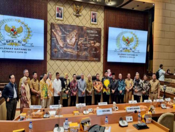 Hadiri Rapat Panja Bersama Komisi II DPR RI, Pj Sekda Kampar: