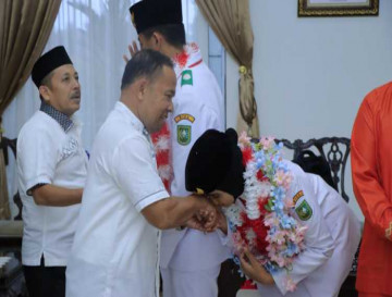 Duta Paskibraka Nasional di IKN Kamilatun Nisa Asal  Kampar Tiba di Bandara Sultan Syarif Kasim II