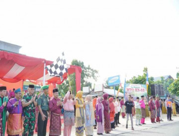 Pj. Sekda Kampar Lepas Pawai Ta’aruf Dan Lantik Dewan Hakim MTQ Ke-53 Kabupaten Kampar