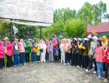 Wakili Pj. Bupati Kampar Kepala Bapenda Kab. Kampar Dan Pj. Ketua TP PKK Kab.