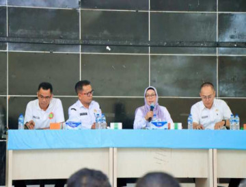 Wabup Kampar Dr. Misharti Pimpin Rapat Pembentukan BKO PGRI Kabupaten Kampar