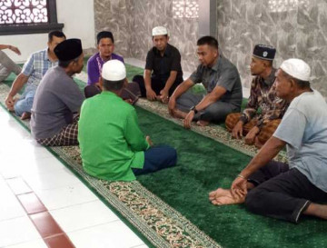 Jelang Kegiatan Safari Ramadhan 1446 H Kapolda Riau, Bupati Kampar Kunjungi Masjid Baiturrahman
