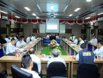 Susun APBD Sektor Pendapatan,  Bupati Kampar Pimpin Langsung Rapat dengan 15 Dinas Penghasil PAD