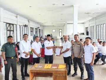 Asisten I Setda Kampar T. Said Hidayat Pimpin Sertijab Plt Camat Tambang