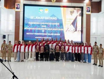 Bupati dan Wakil Bupati Kampar Dampingi Tour Edukasi Paskibraka 2025 ke IPDN Jatinangor