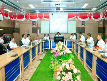 Bupati Kampar Ahmad Yuzar Pimpin Rapat Bersama PDAM Tirta Kampar