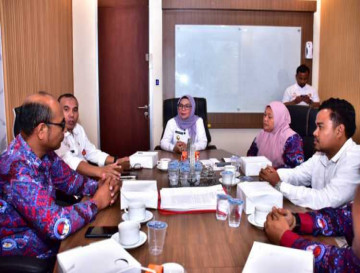 Wakil Bupati Kampar Sambut Audiensi Persatuan Perangkat Desa Indonesia Kabupaten Kampar.