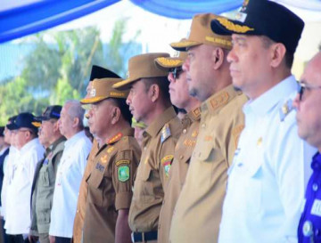 Bersama Menko Polkam dan Menhut RI, Bupati Kampar Hadiri Apel Kesiapsiagaan Karhutla Riau 2026