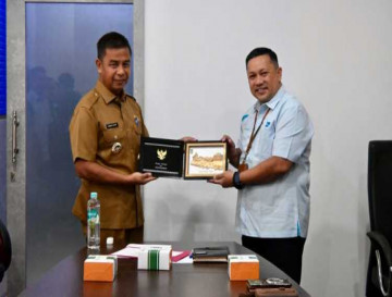 Terima Kunjungan PLN UP3 Bangkinang, Bupati Kampar Ahmad Yuzar