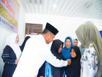 Kunjungi Panti Asuhan Kasih Ibu & Serahkan Bantuan, Bupati Kampar Jadikan Sebagai Program Prioritas
